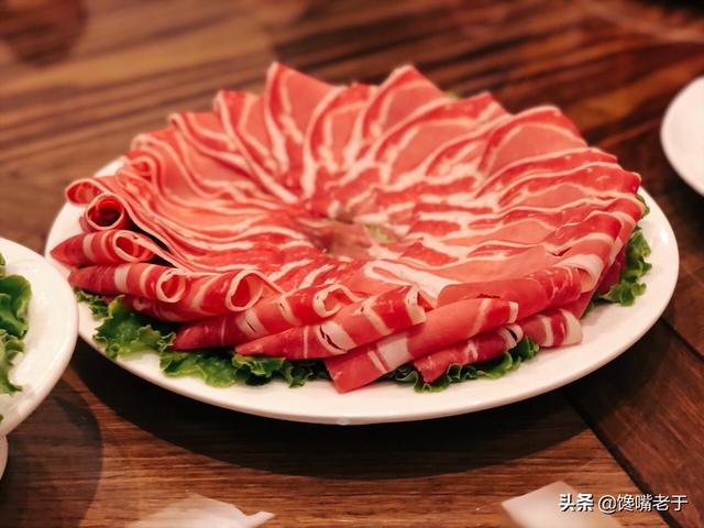 吃火锅时：再馋也别点这6种食材火锅店员工：老板自己都不吃(图1)